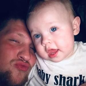 Meet your Posher, Larry